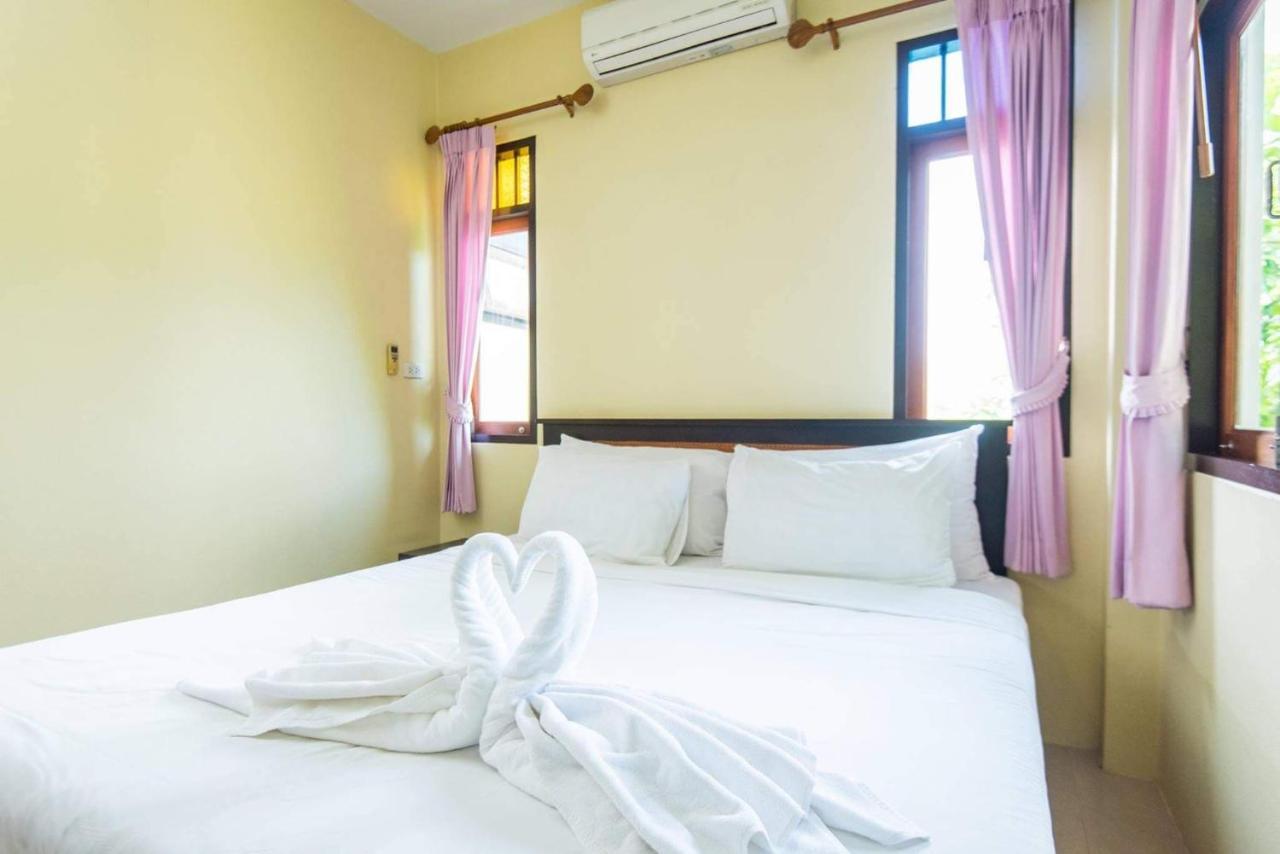 Baan Talay See Cream Resort Samut Songkhram Экстерьер фото